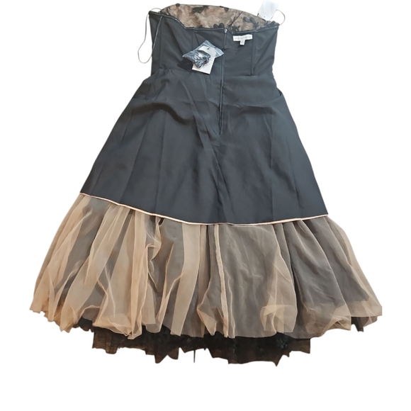 Dress The Population Lace Floral 3D Appliqué Strapless Cocktail Midi Black Dress - Picture 10 of 13